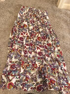 Banana Republic Cream Maxi Skirt with Multicolor Paisley Print